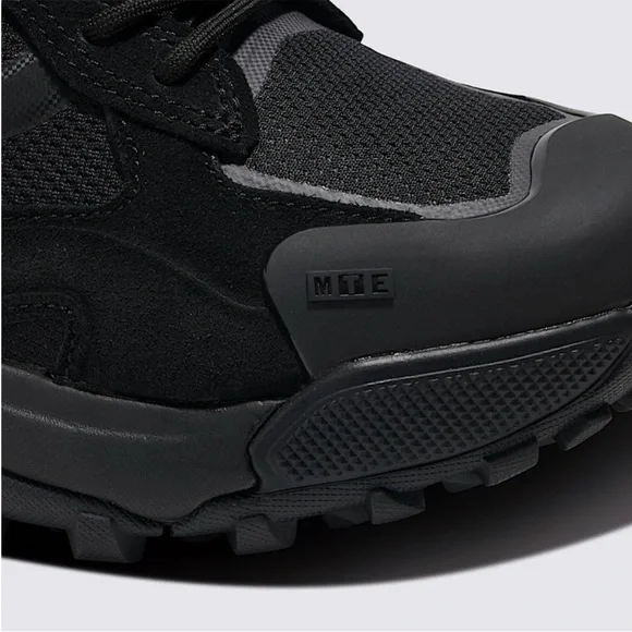 Vans Crestline GORE-TEX Shoe
Waterproof Women 7.5 US - Picture 5 of 14